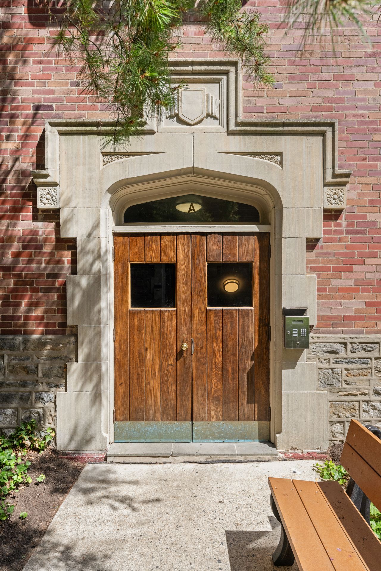 The Metropolitan Narberth Hall 2 of 12