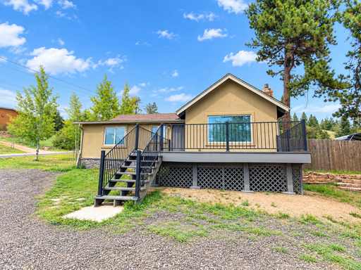 Fully Updated 2 Bed 1 Bath in Woodland Park! – photo 1
