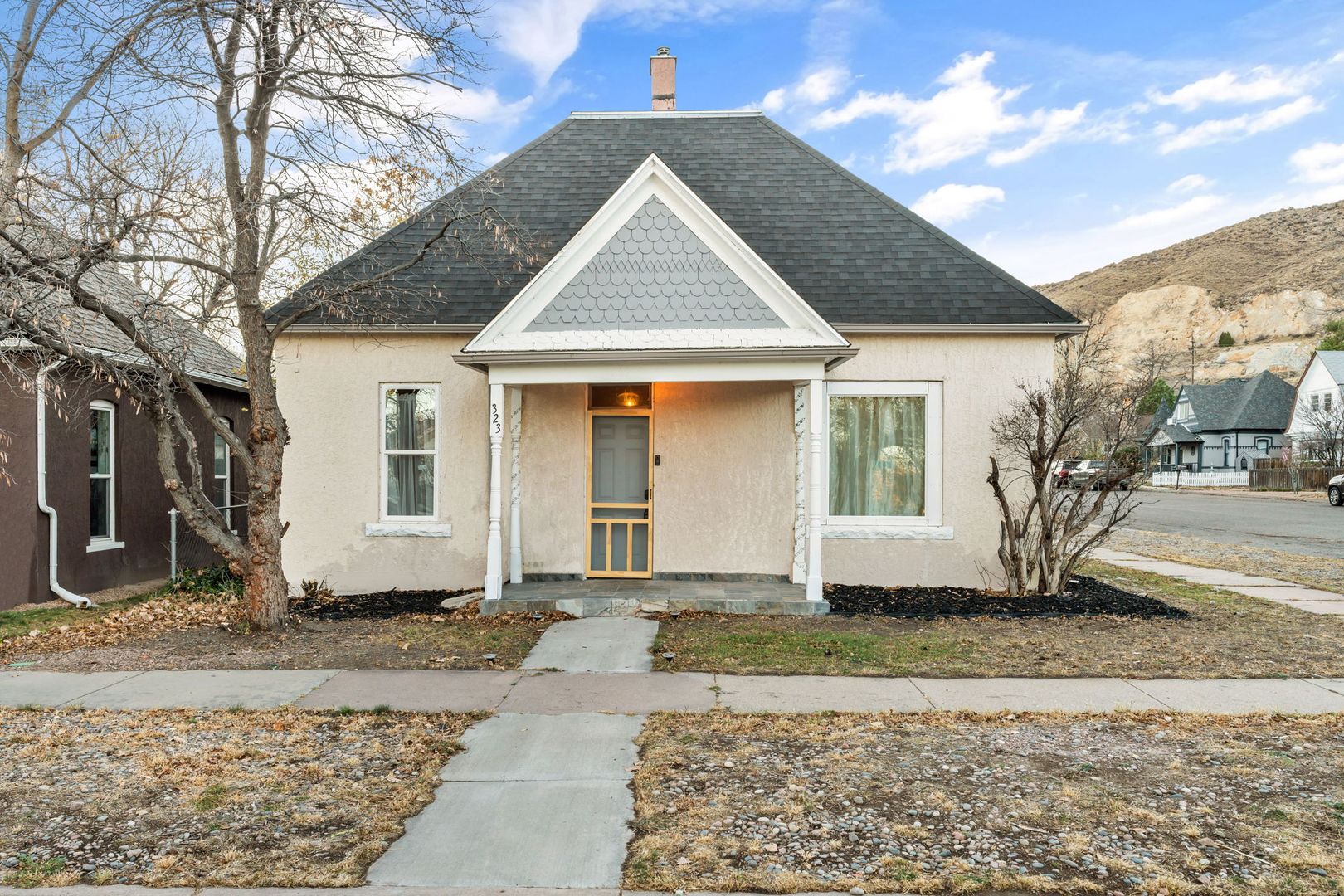 Cañon City House: 323 N 4th St
