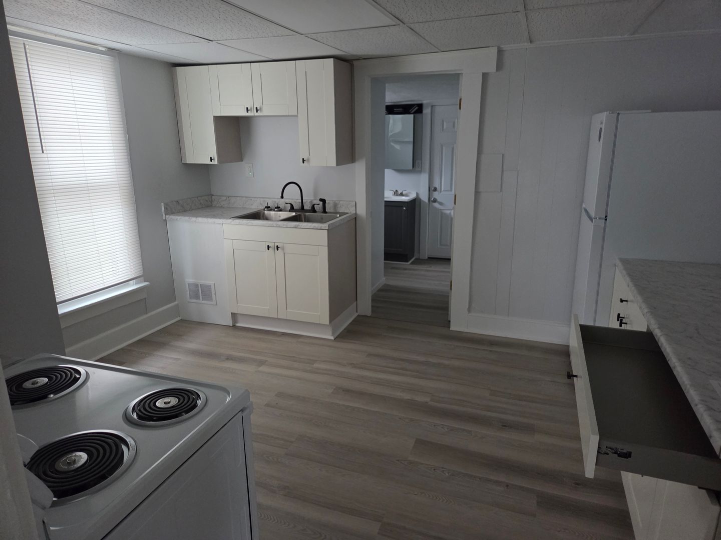 Circleville Apartment: 547 E Union St