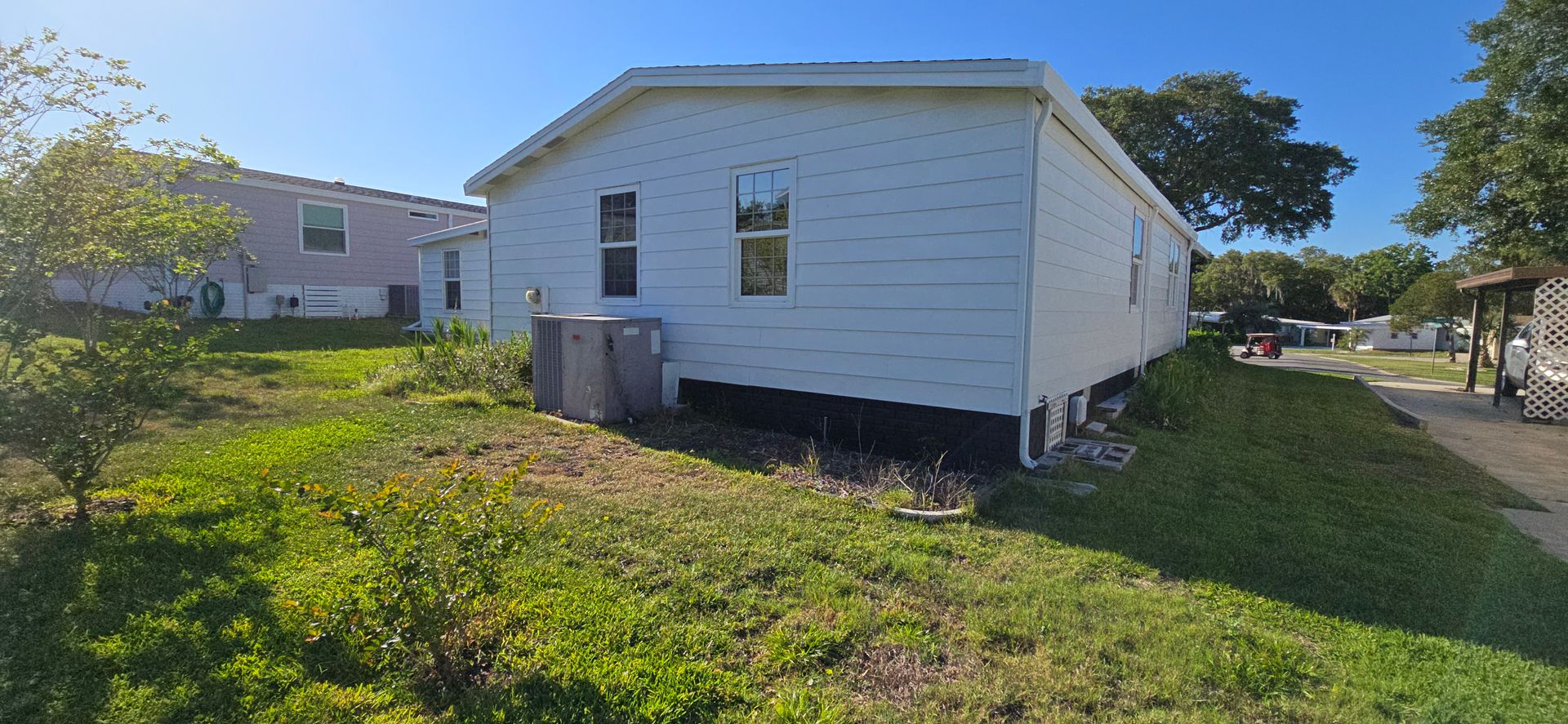 Lady Lake Apartment: 1715 Pebble Beach Ln