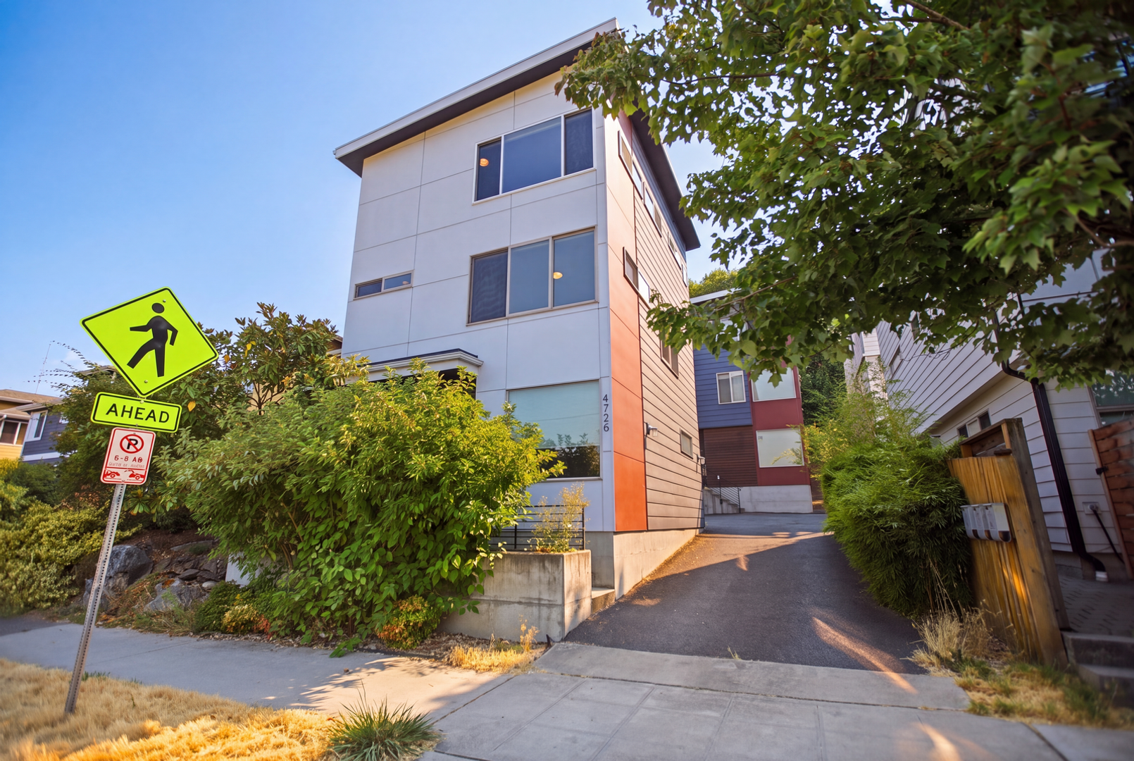 Seattle House: 4726 Delridge Way SW