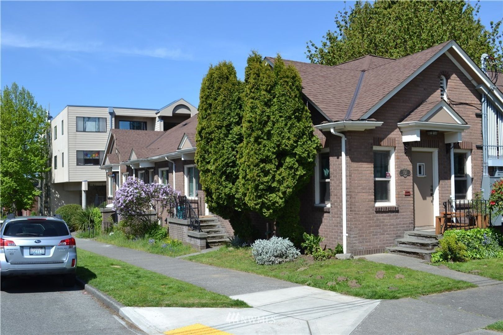 Seattle Apartment: 4200 SW Manning St