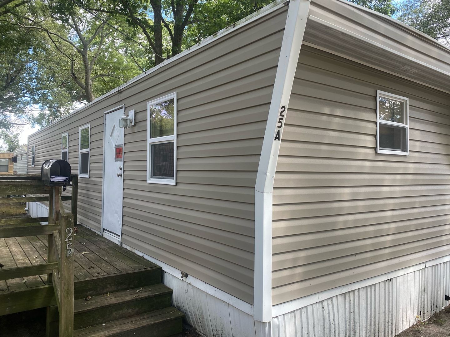 Newport News Apartment: 5115 Jefferson Ave