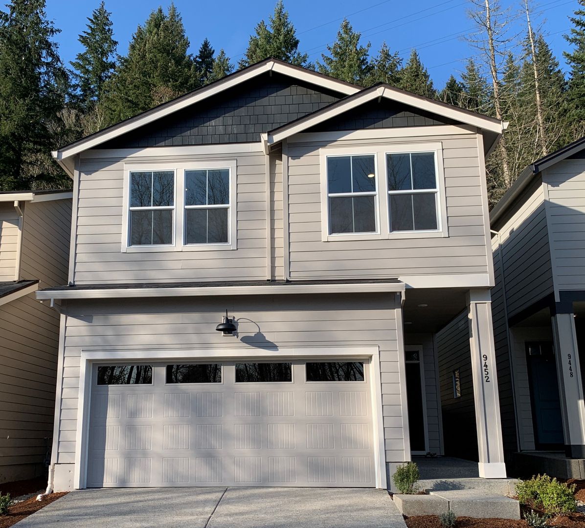 Camas House: 9452 N Chestnut Ct