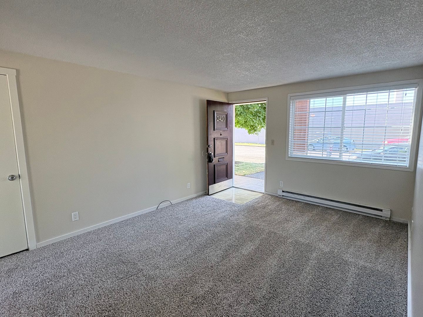 Vancouver Apartment: 2402-2452 E 8th Street