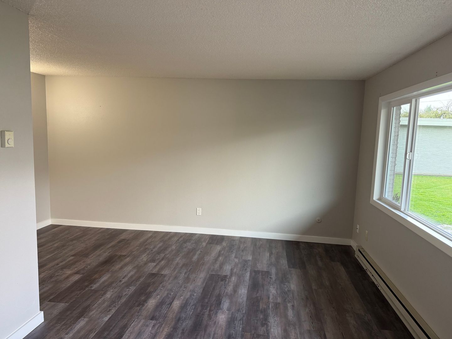 Battle Ground Apartment: 117 NE Clark Ave.