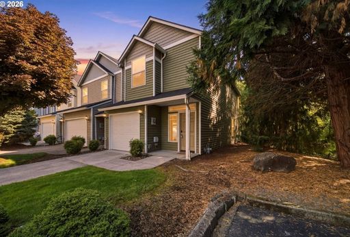 Spacious Vancouver Home In Convenient Salmon Creek Location! – photo 1
