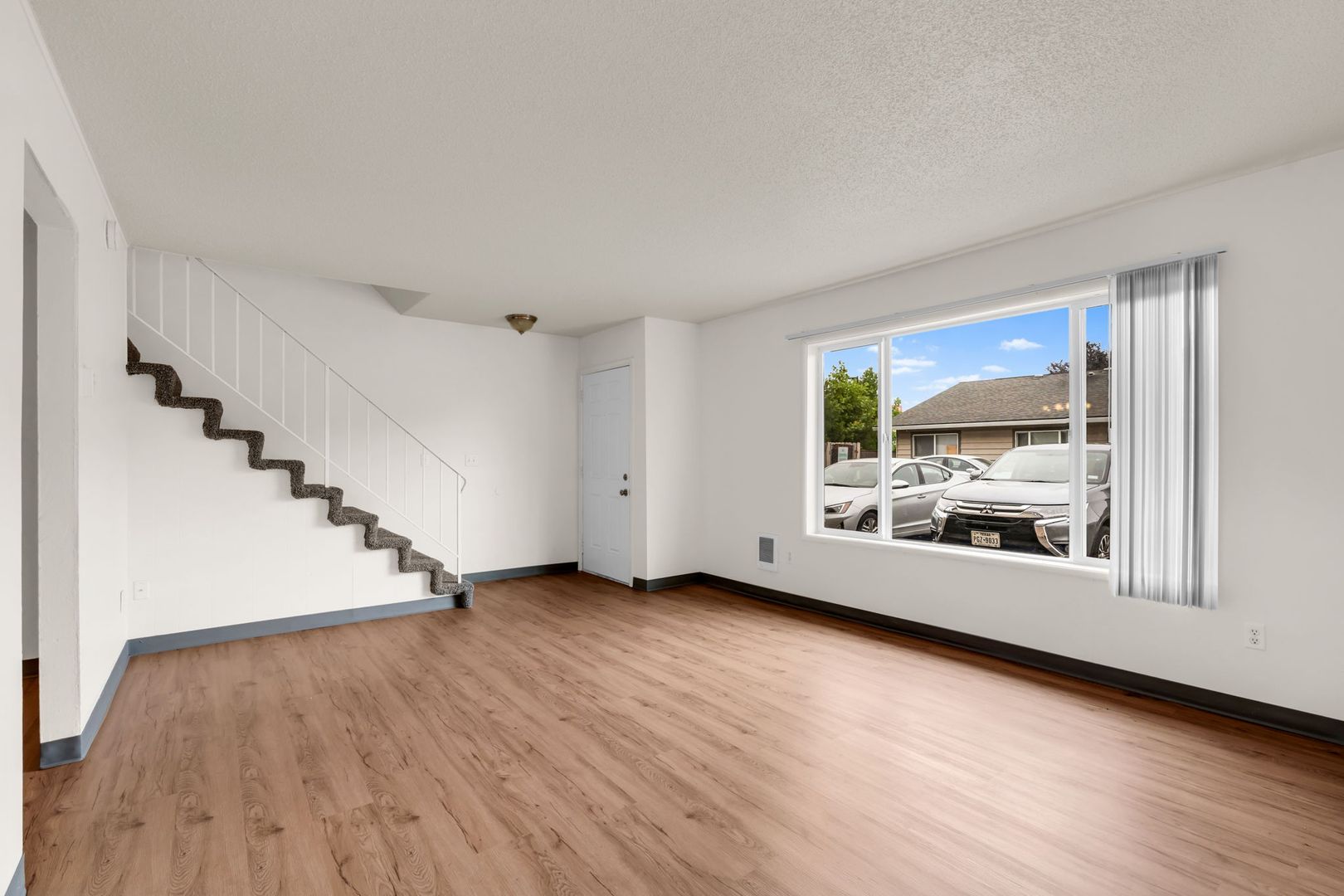 Gresham Apartment: 815 SE 223rd Ave