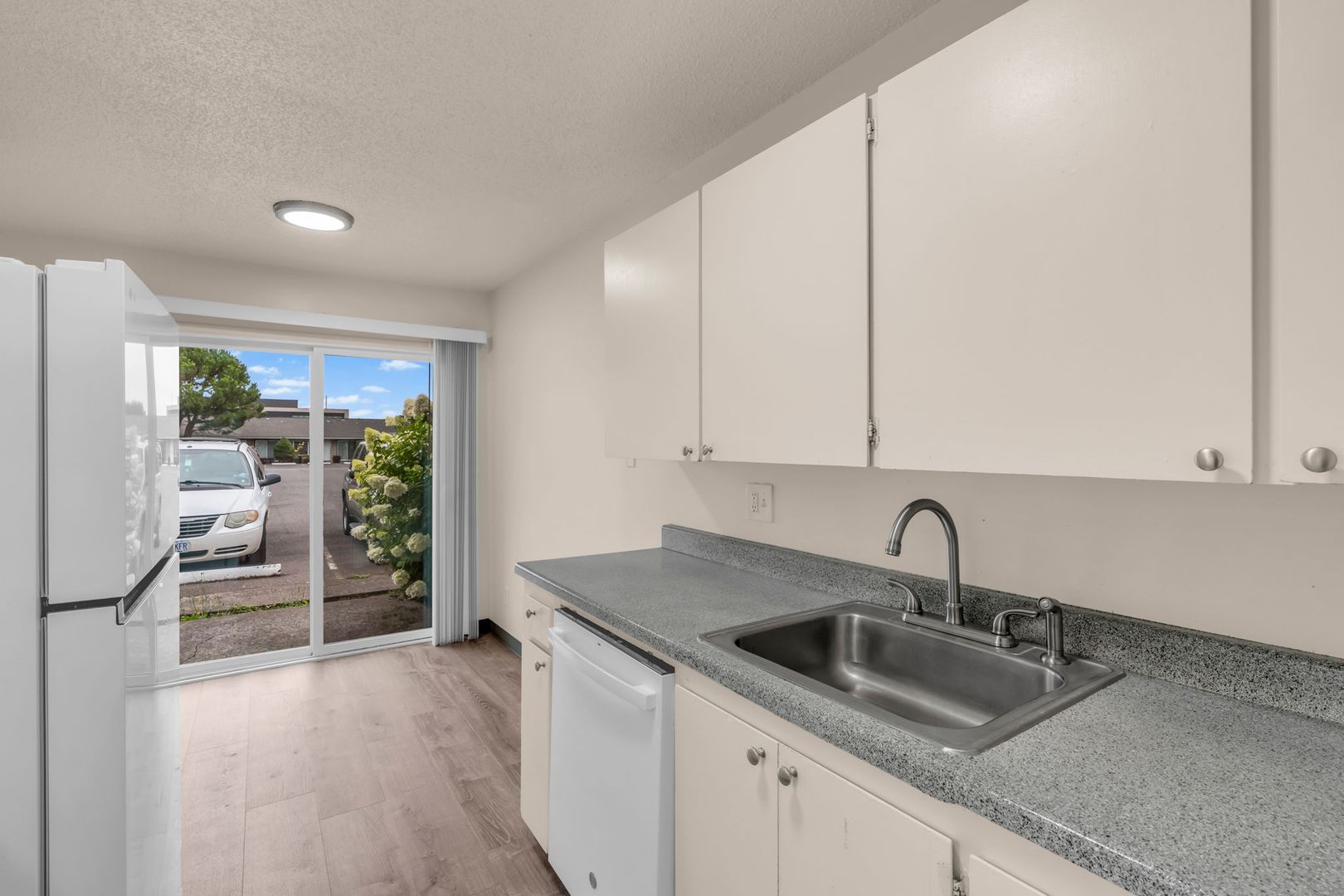 S815 - Star Apartments 10 of 12