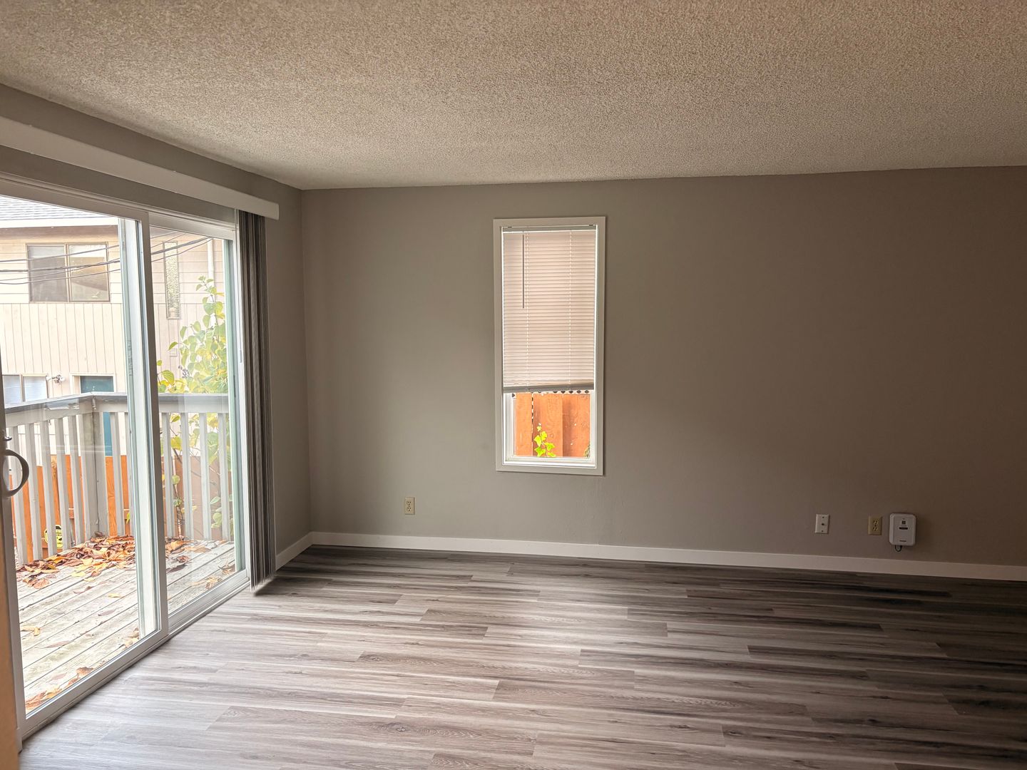 Vancouver Apartment: 608 R Street