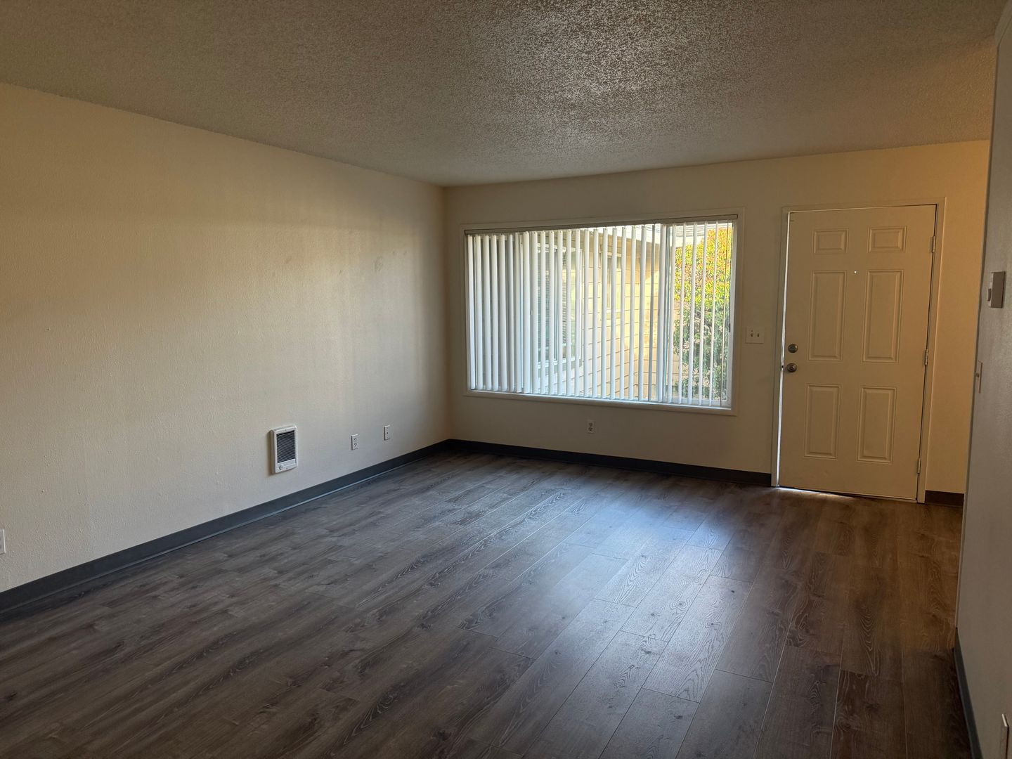 Gresham Apartment: 815 SE 223rd Ave