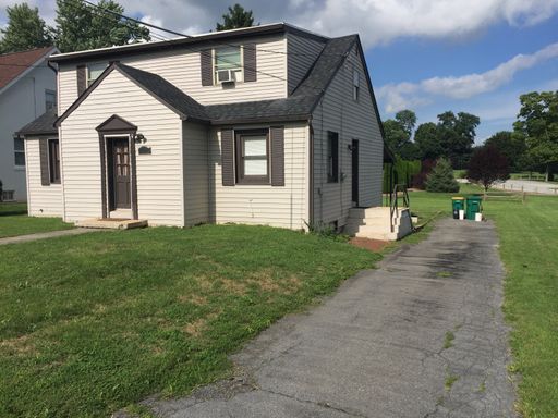 4 Bed 2 Bath Rental at 149 Crest Avenue, Lancaster, PA – photo 1