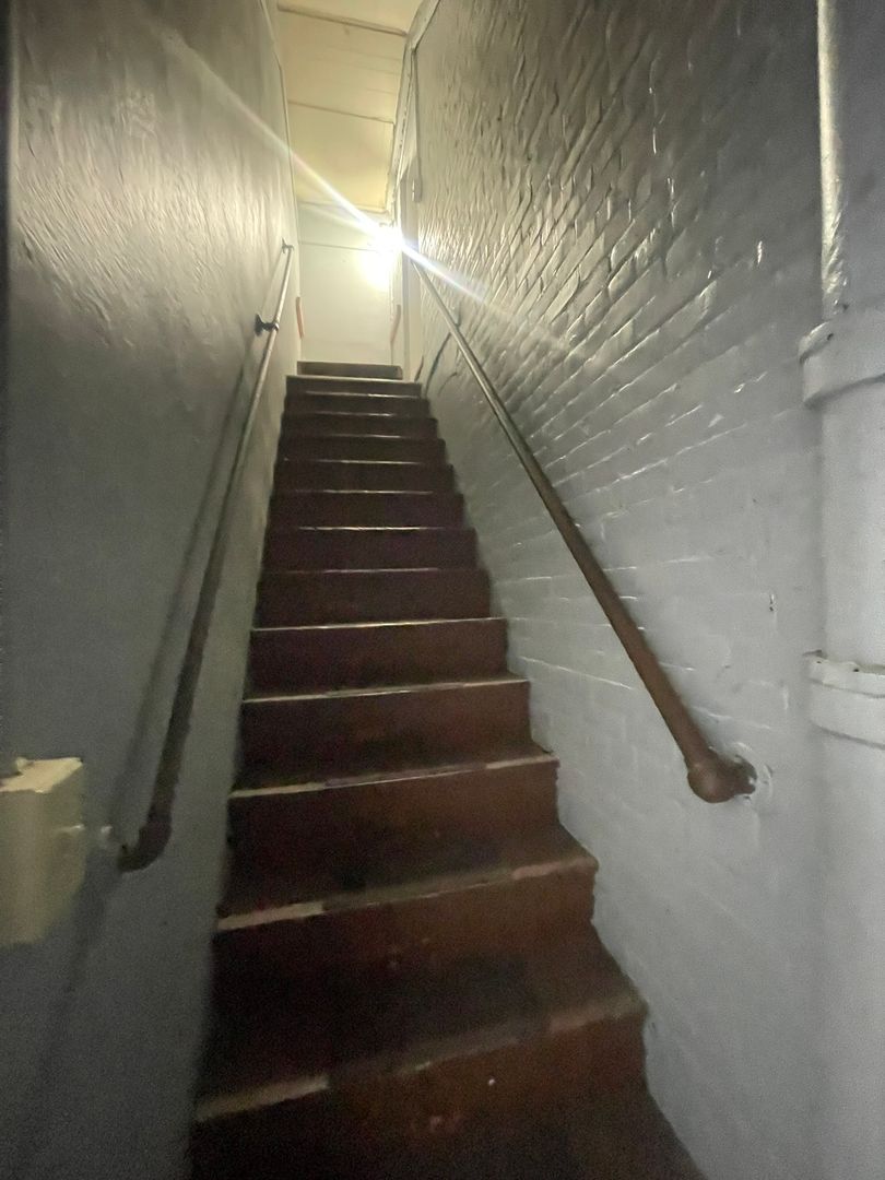 Elizabethtown Apartment: 9-11 S. Market St