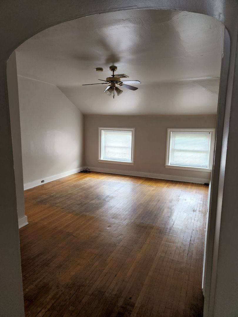 Lancaster Apartment: 450 E King St