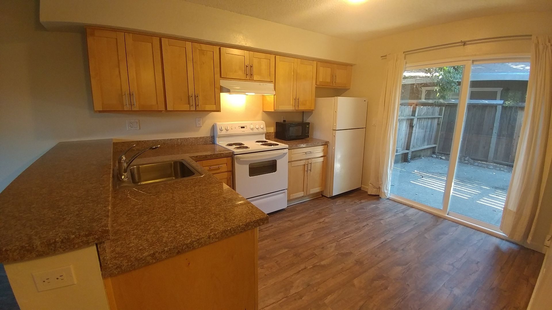 Davis Apartment: 331 J Street
