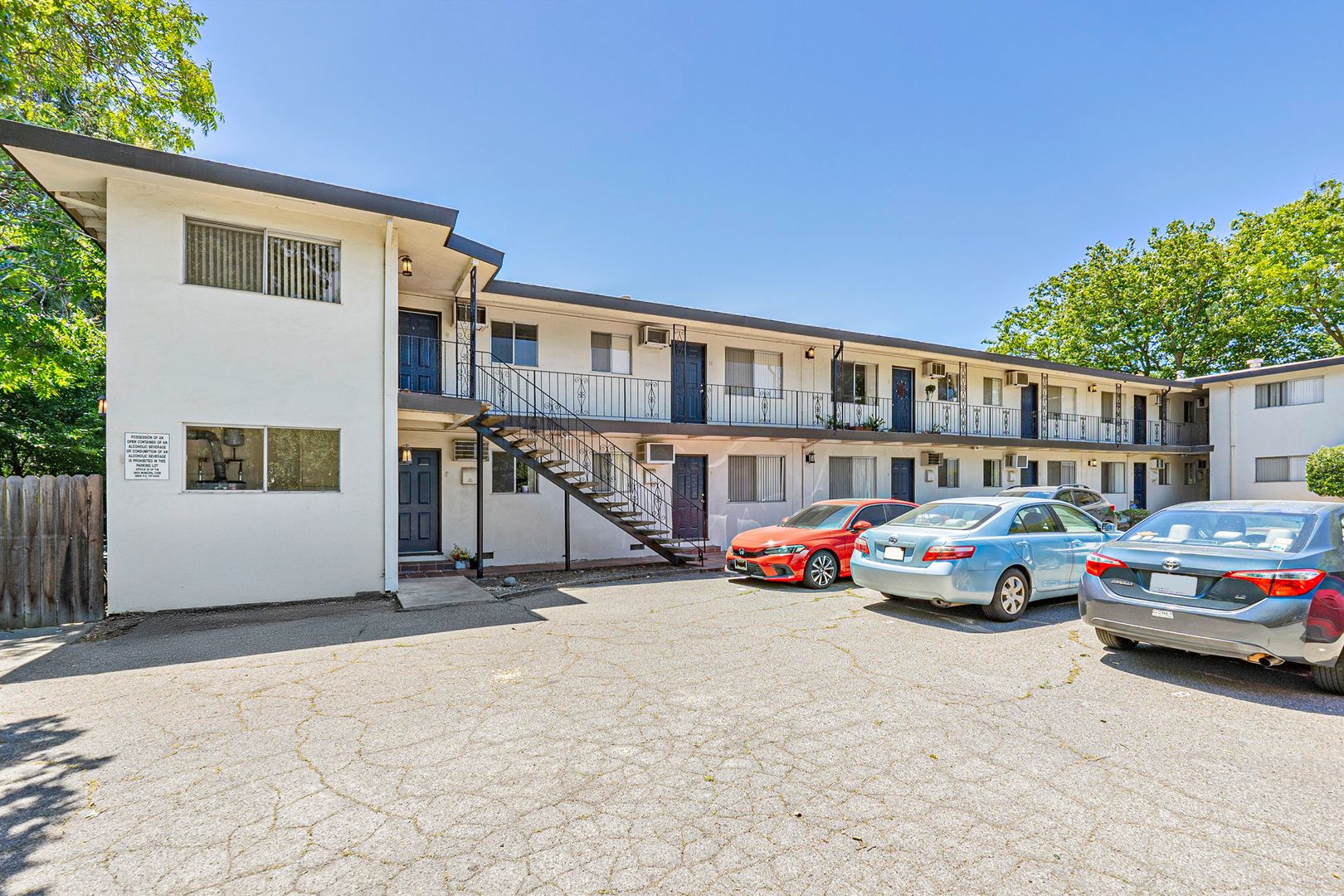 Davis Apartment: 750 B Street