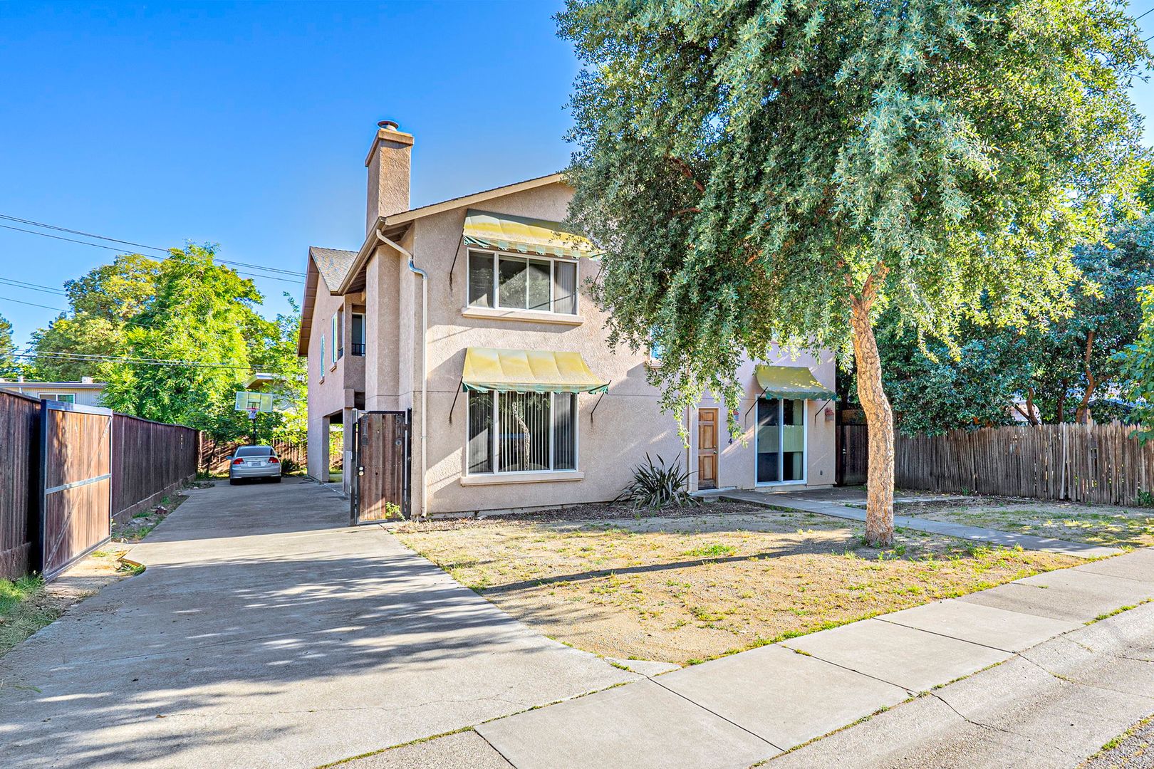 Davis Apartment: 514-518 10th Street
