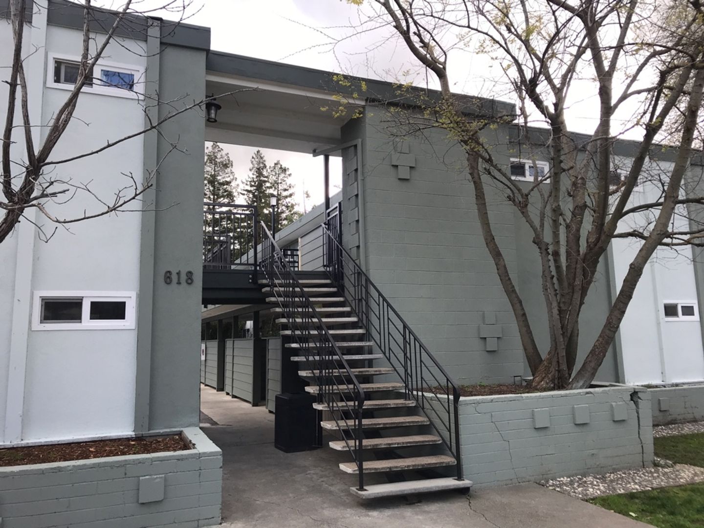 Davis Apartment: 835 F St- 618 Ninth St.