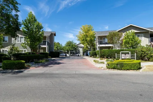 2 Bed 2 Bath Rental at 1818 Moore Blvd #204, Davis, CA – photo 1