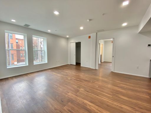 9 E Mt Royal - Zahlco's Brand New Community - 1 Bedroom 1 Bathroom – photo 1