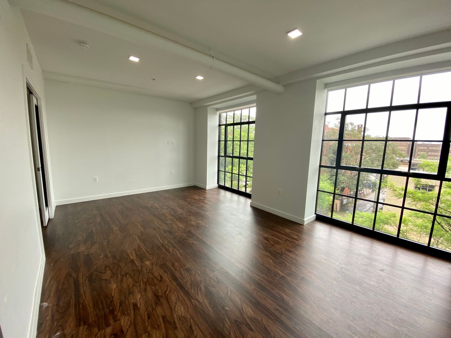 Baltimore Apartment: 824 N Calvert St