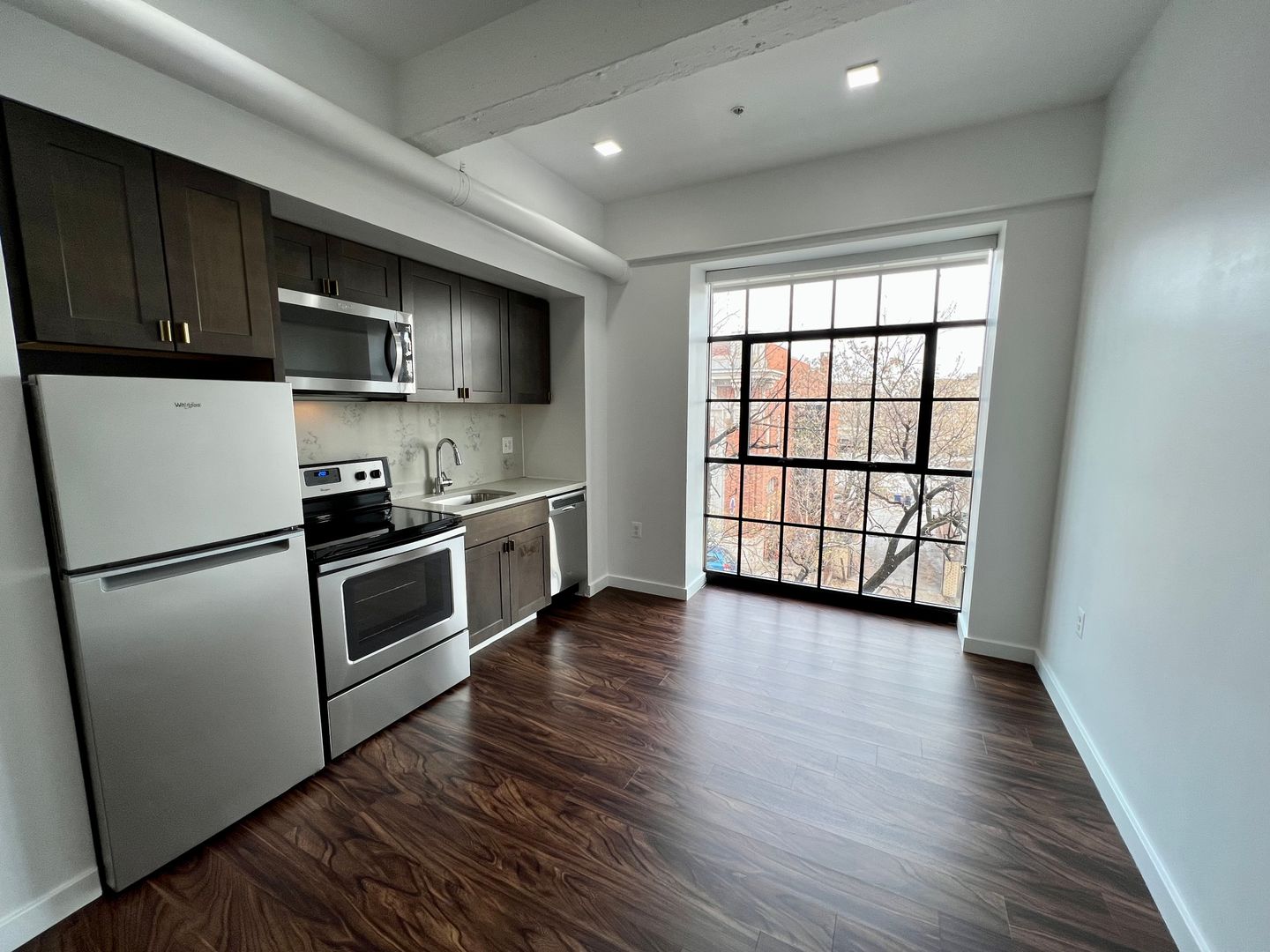 Baltimore Apartment: 824 N Calvert St