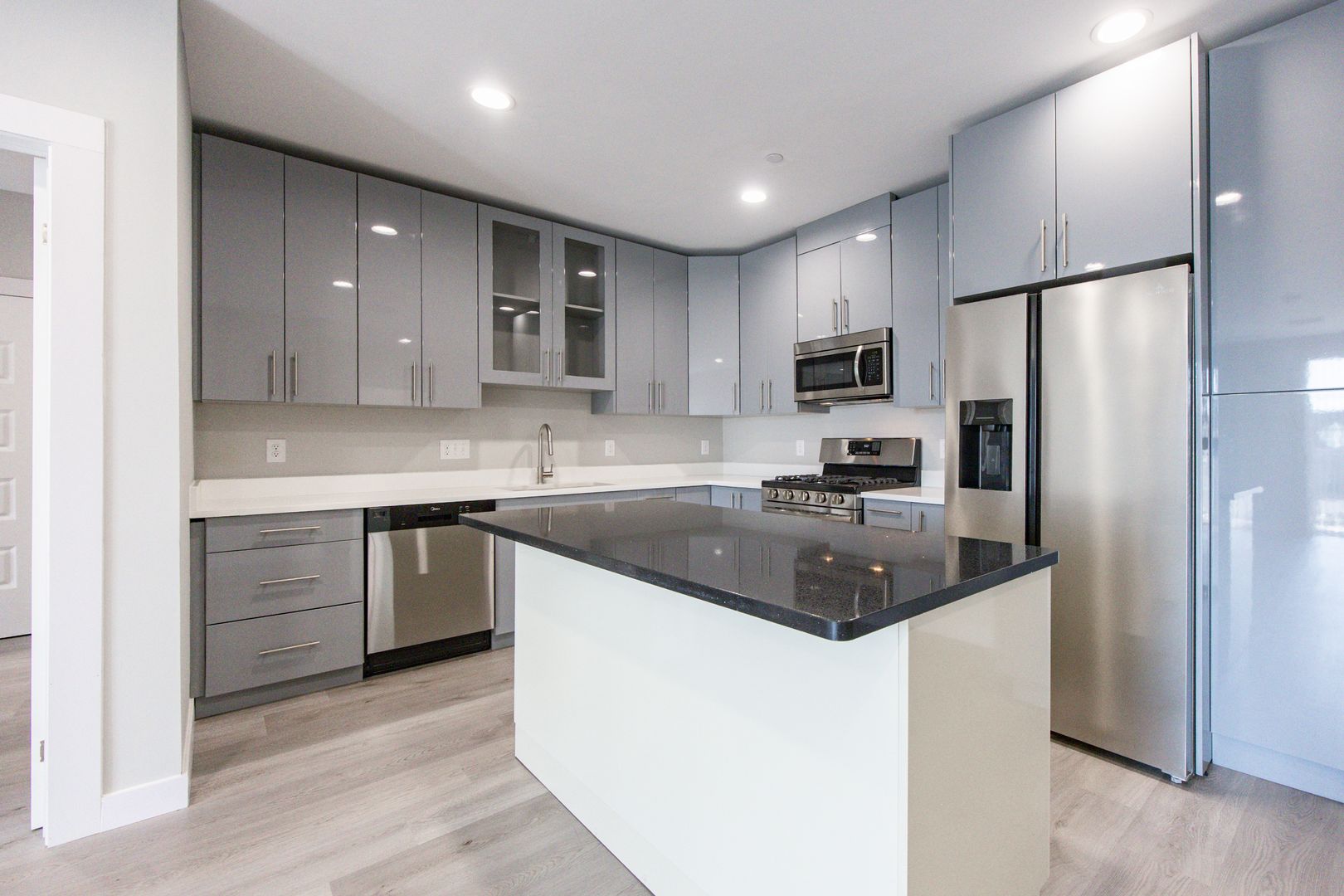 Franklin Apartment: 330 East Central Street