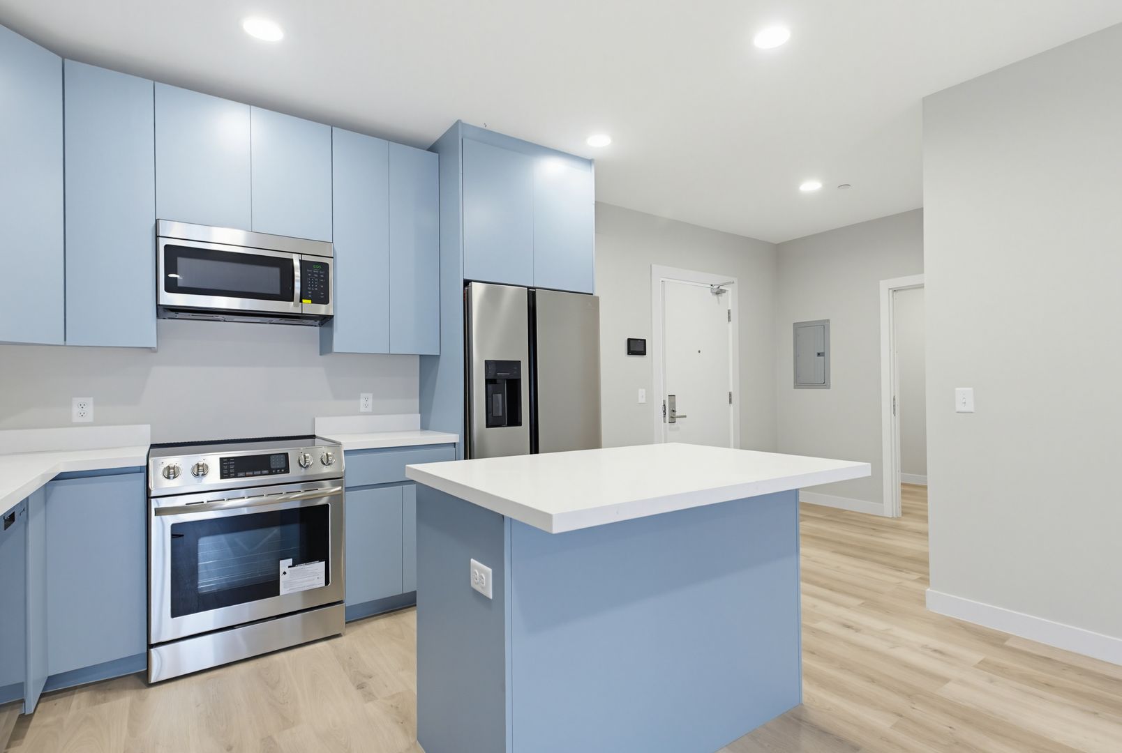Franklin Apartment: 230 East Central Street