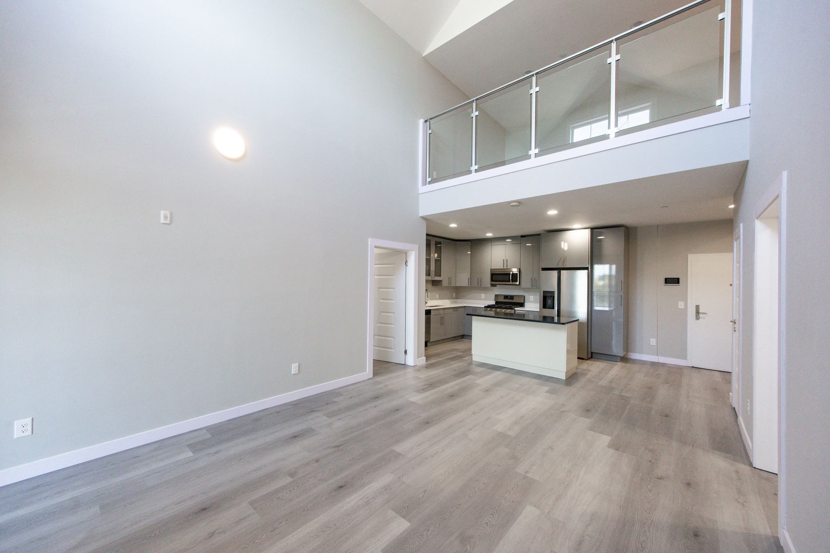 Franklin Apartment: 330 East Central Street