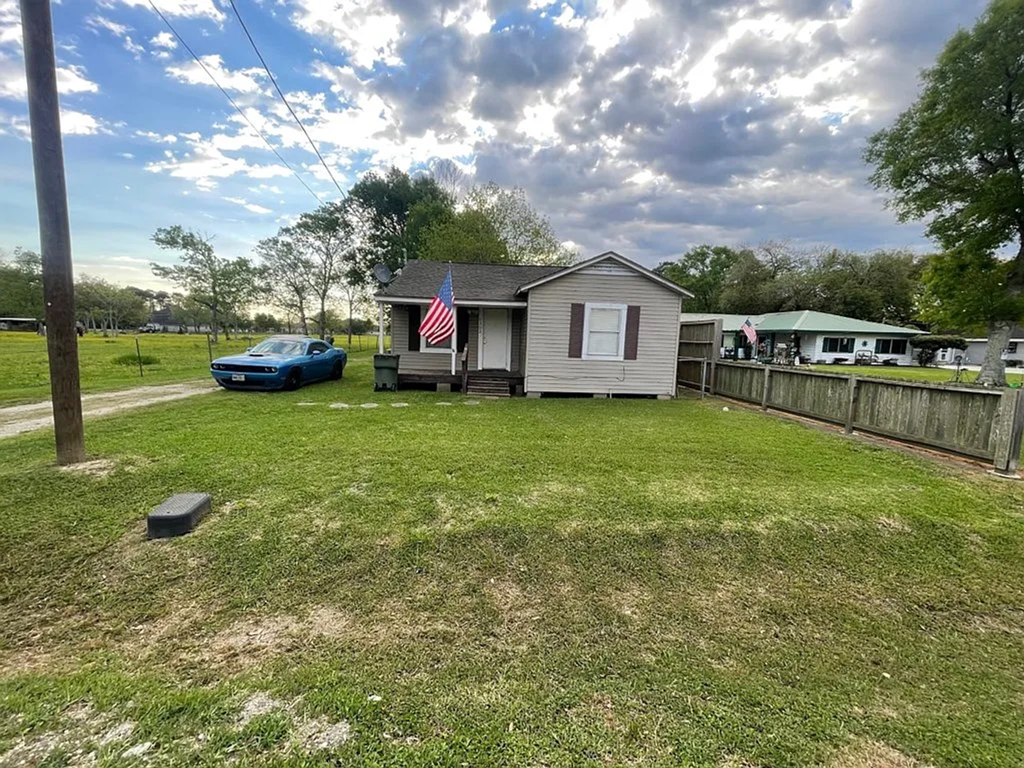 Port Arthur House: 6352 Diamond Ave