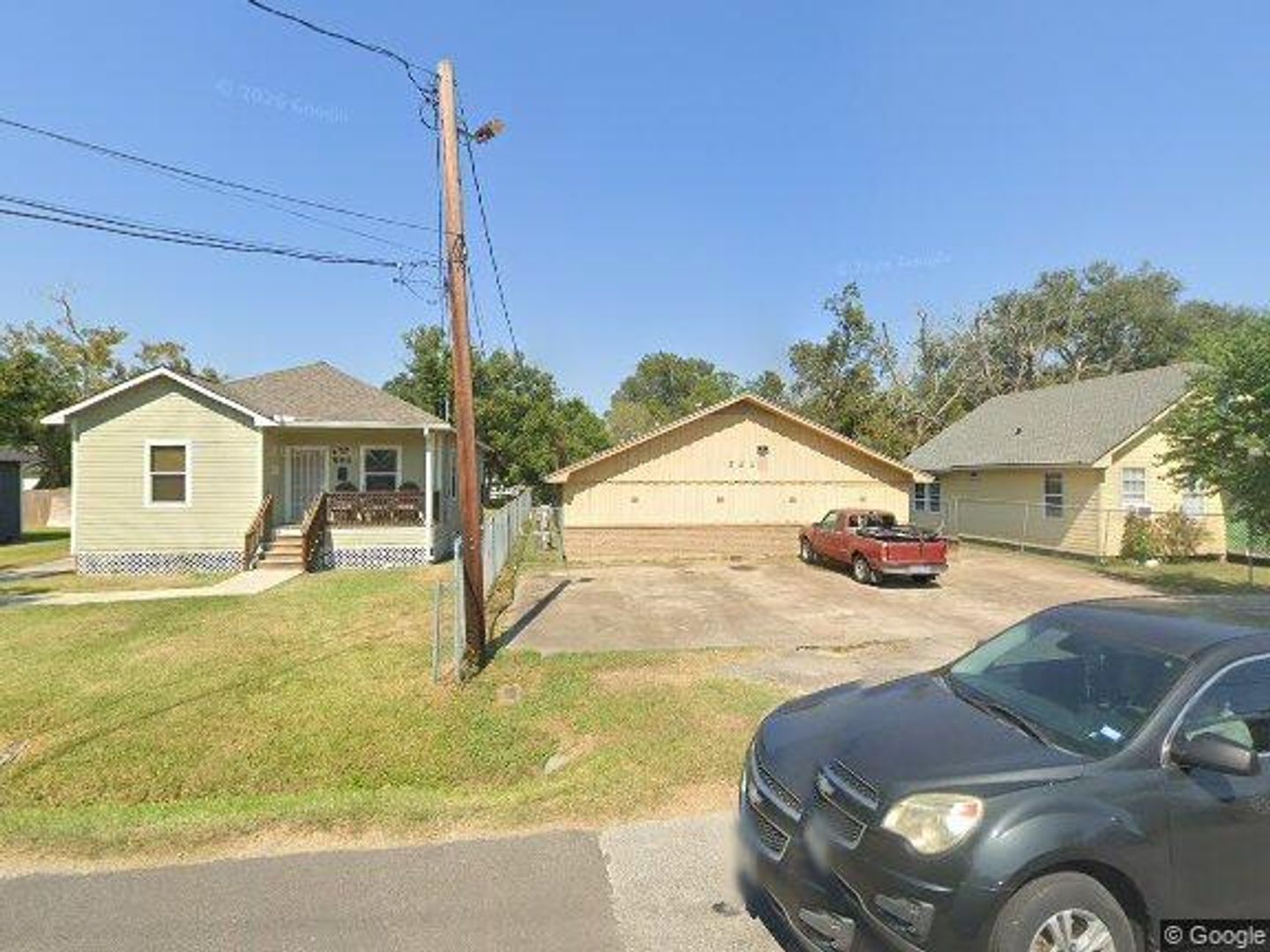Beaumont Apartment: 580 Campus St