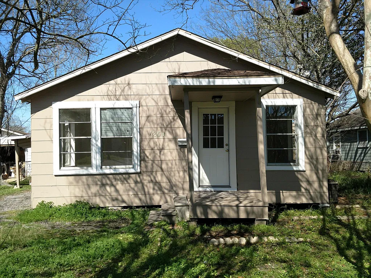 Beaumont House: 1259 Oregon Ave