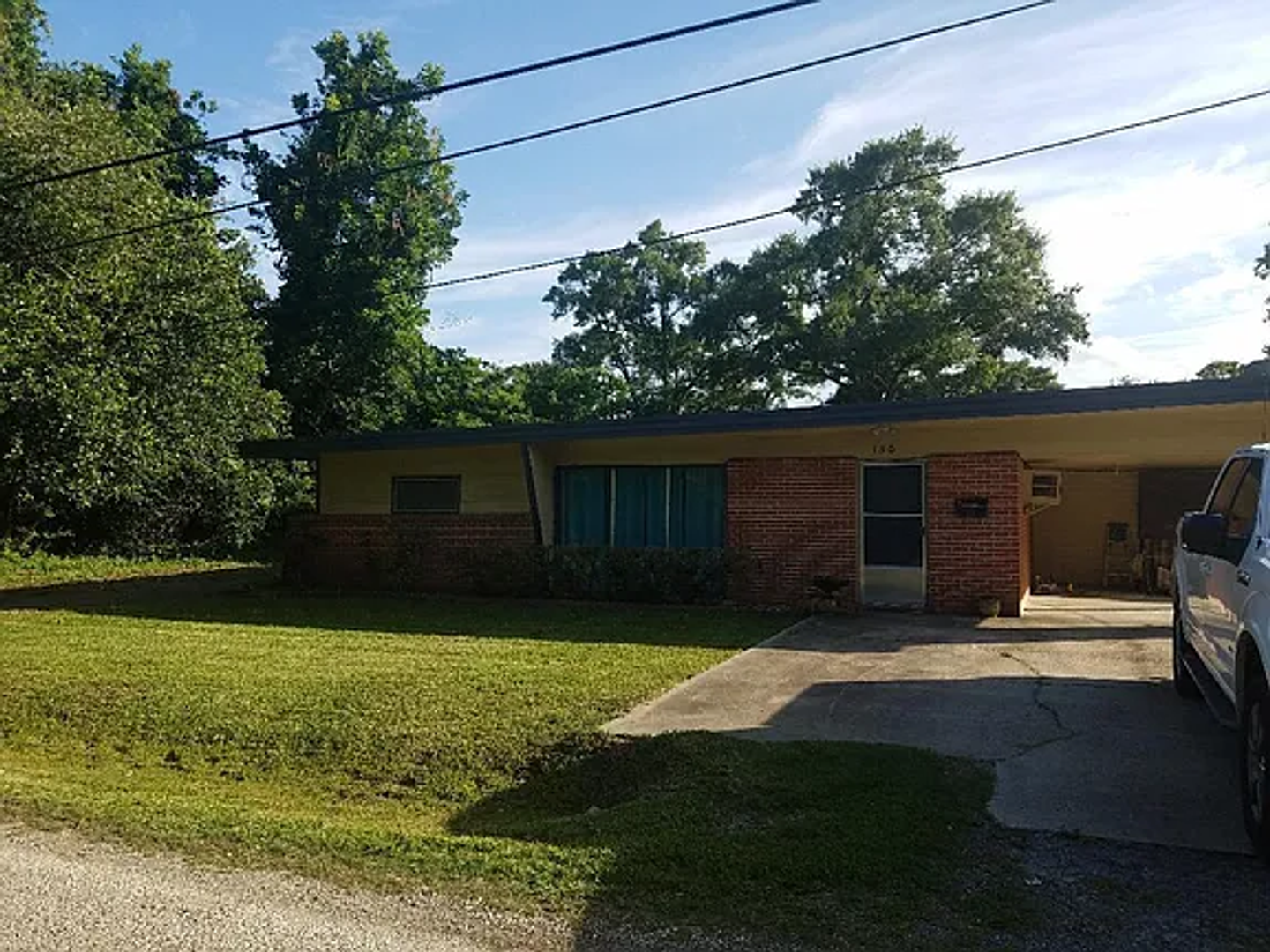 Bridge City, House: 150 SCHOOLVIEW,