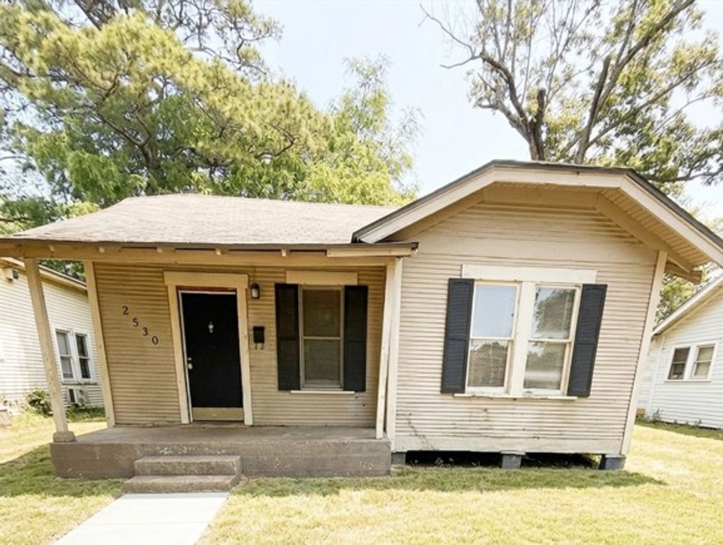 Beaumont House: 2530 Pierce