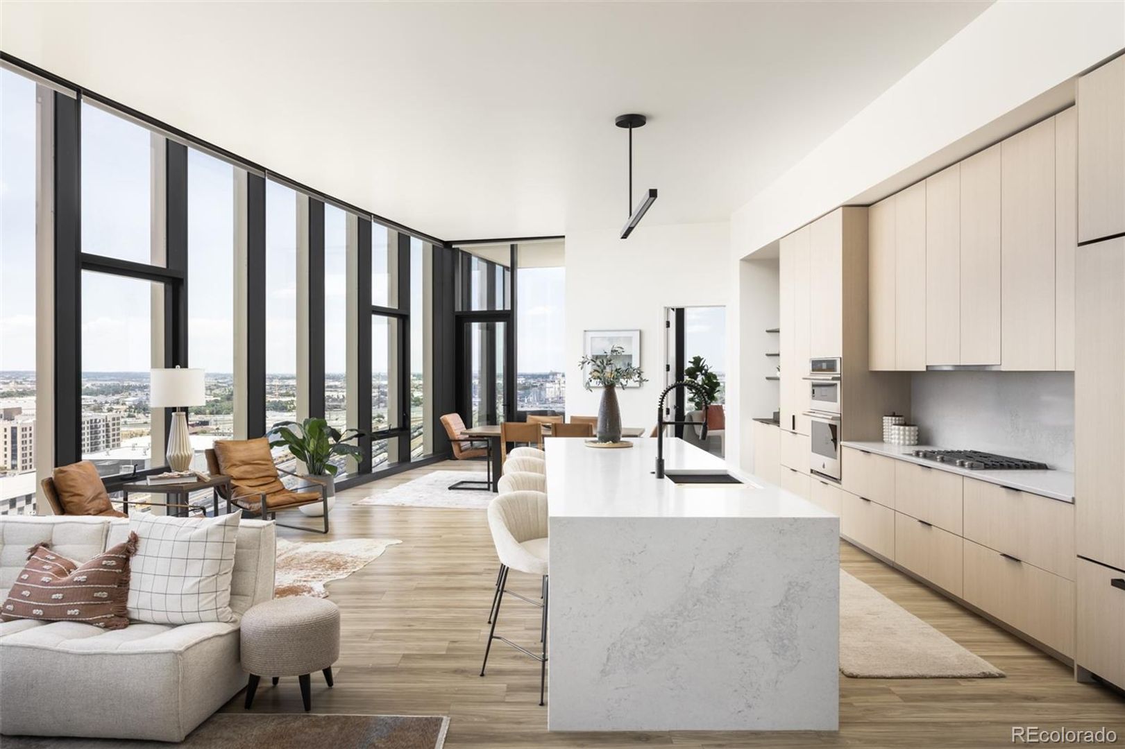Denver Condo: 3930 Blake St #1303