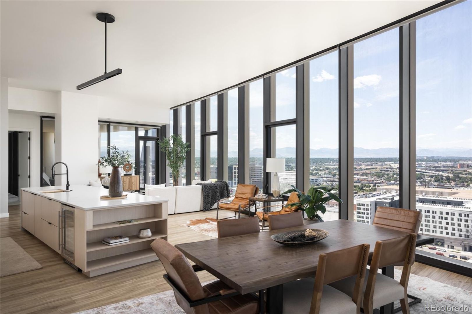 Denver Condo: 3930 Blake St #1602