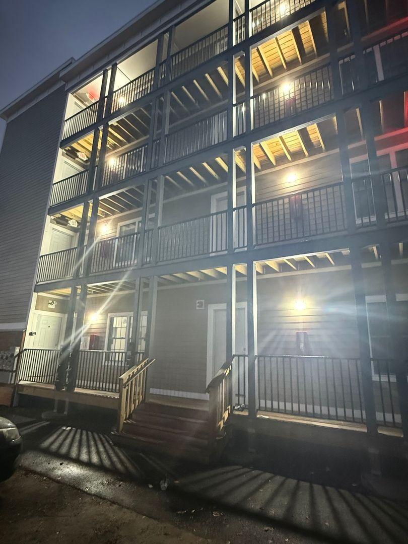 Providence Apartment: 547 Chalkstone Avenue