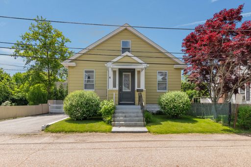 Have you ever wanted to wake up in a coastal cottage that doesn’t look like every other New England coastal cottage on the internet? Great. This may be the house for you.
