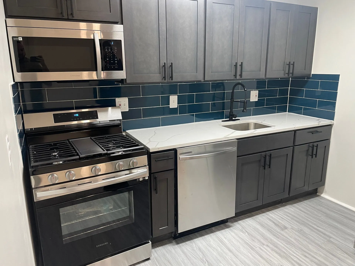 Temple Hills Apartment: 3466 Brinkley Road