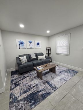 Beautifully Furnished 2 Bedroom Townhome