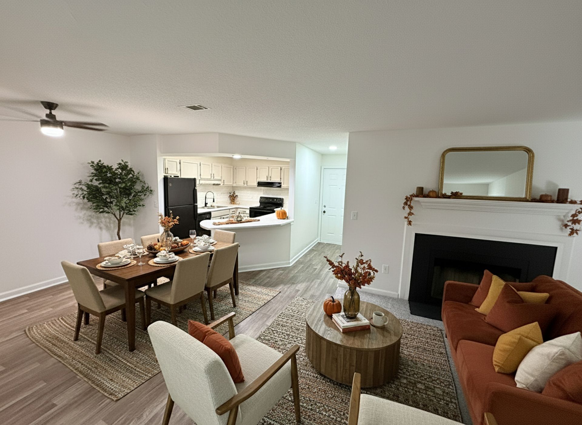 Gainesville Apartment: 1858 Thompson bridge RD