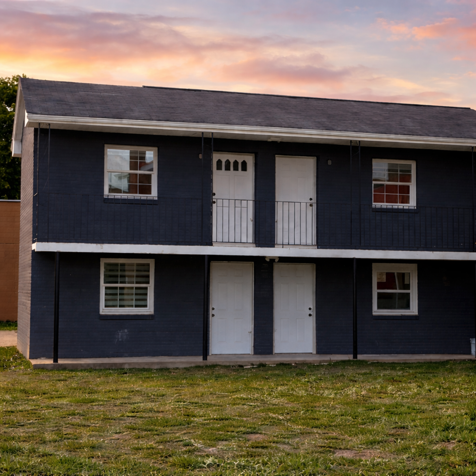 Canton Apartment: 353 Park Street