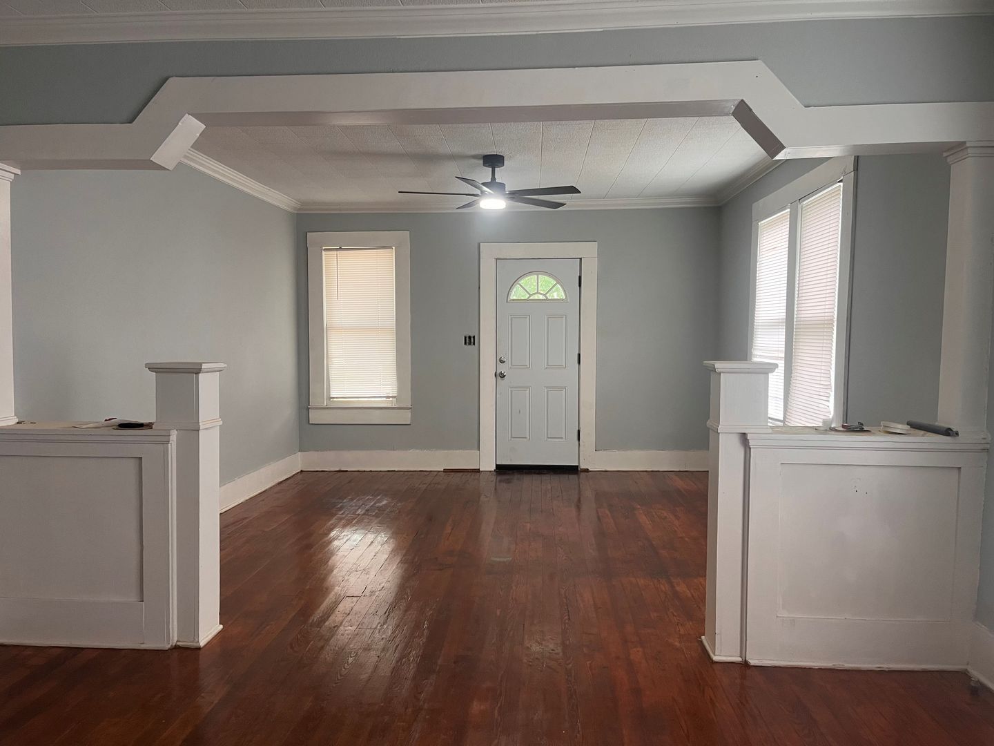 Alexandria Apartment: 2320 Madeline Street