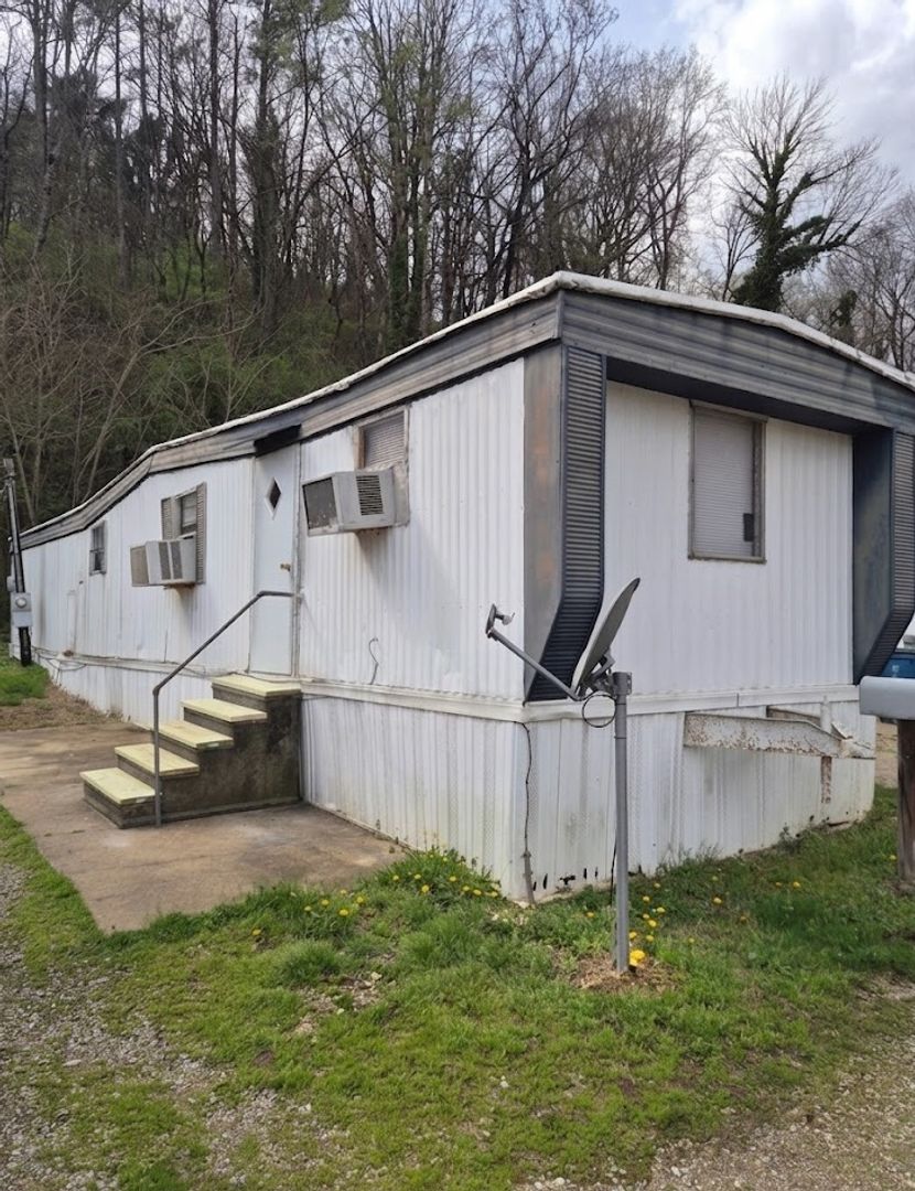 Chattanooga Apartment: 827 Signal Mountain Rd