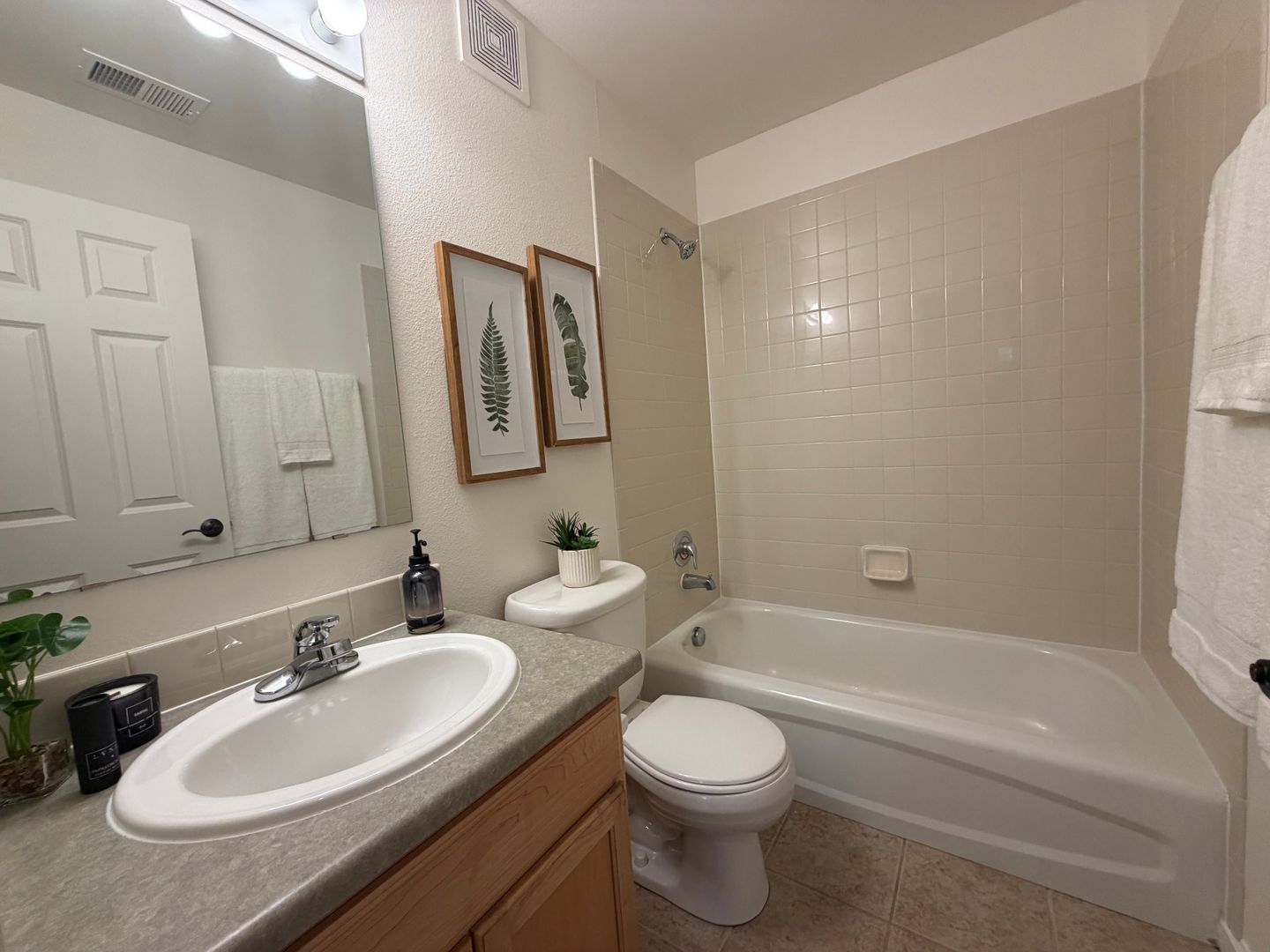 1575 Zamia Apt 2 — photo 8