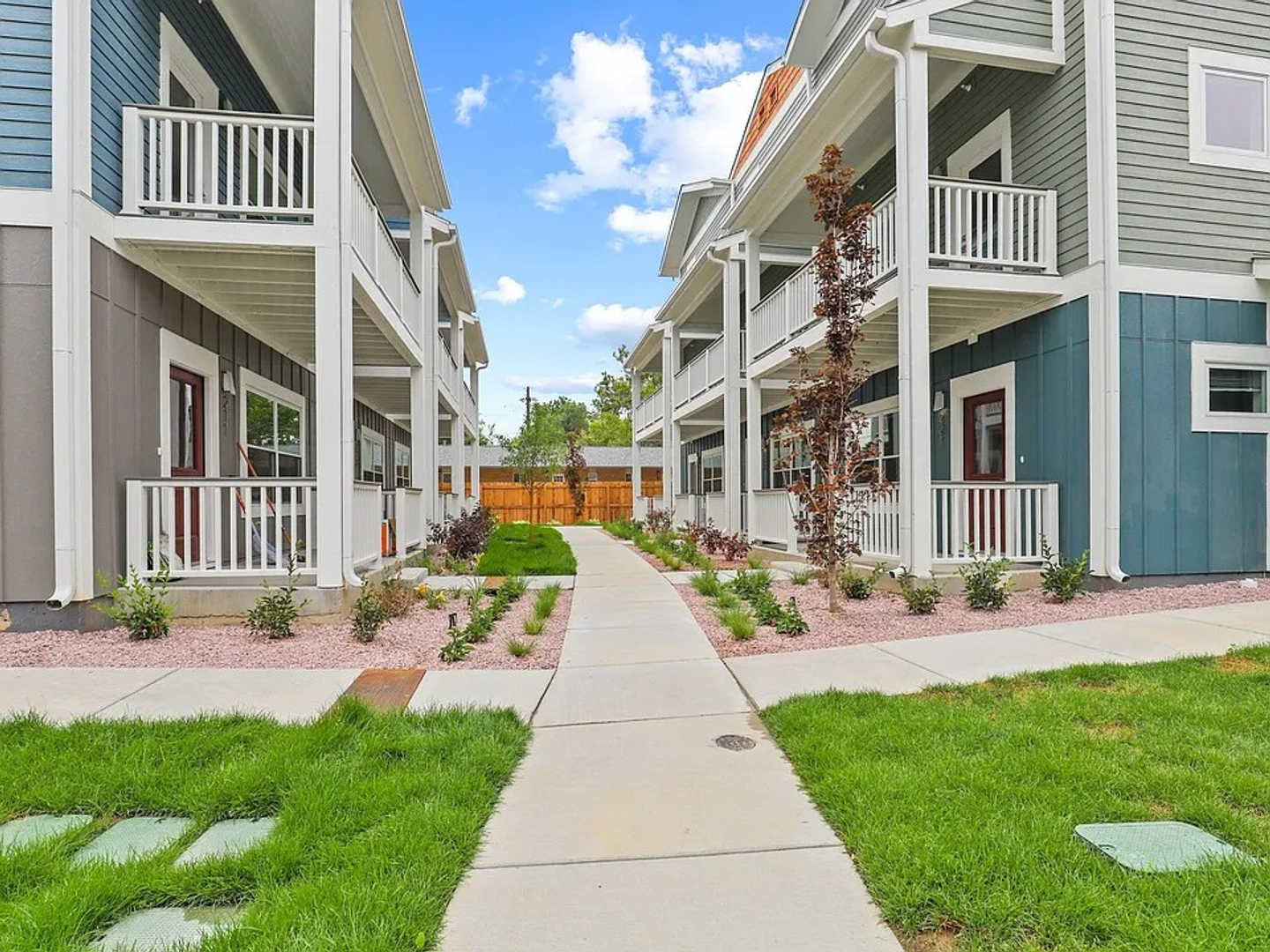 Lafayette Apartment: 202 W Baseline Road