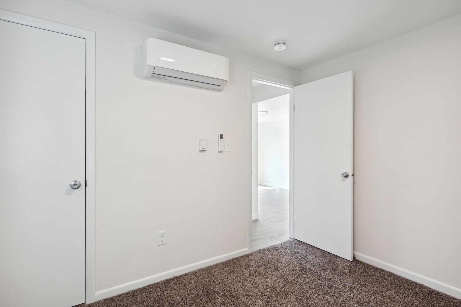 1421 Spruce Ave - 1421 — photo 17