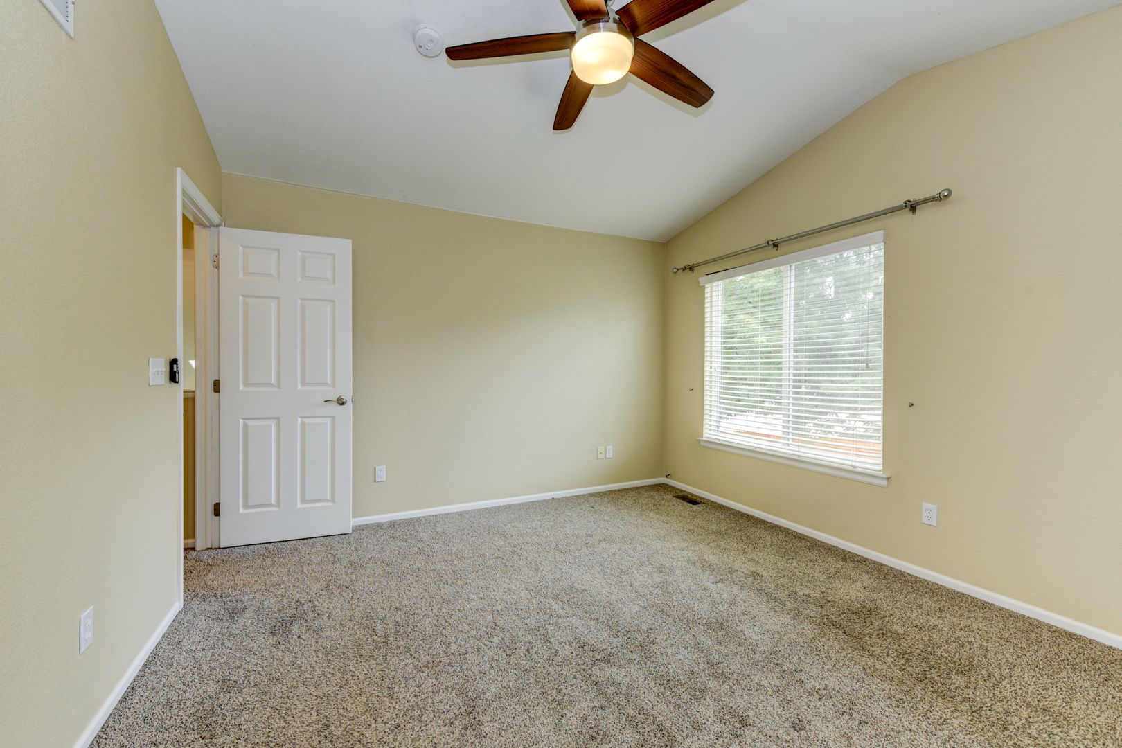 3898 Beasley Drive — photo 30