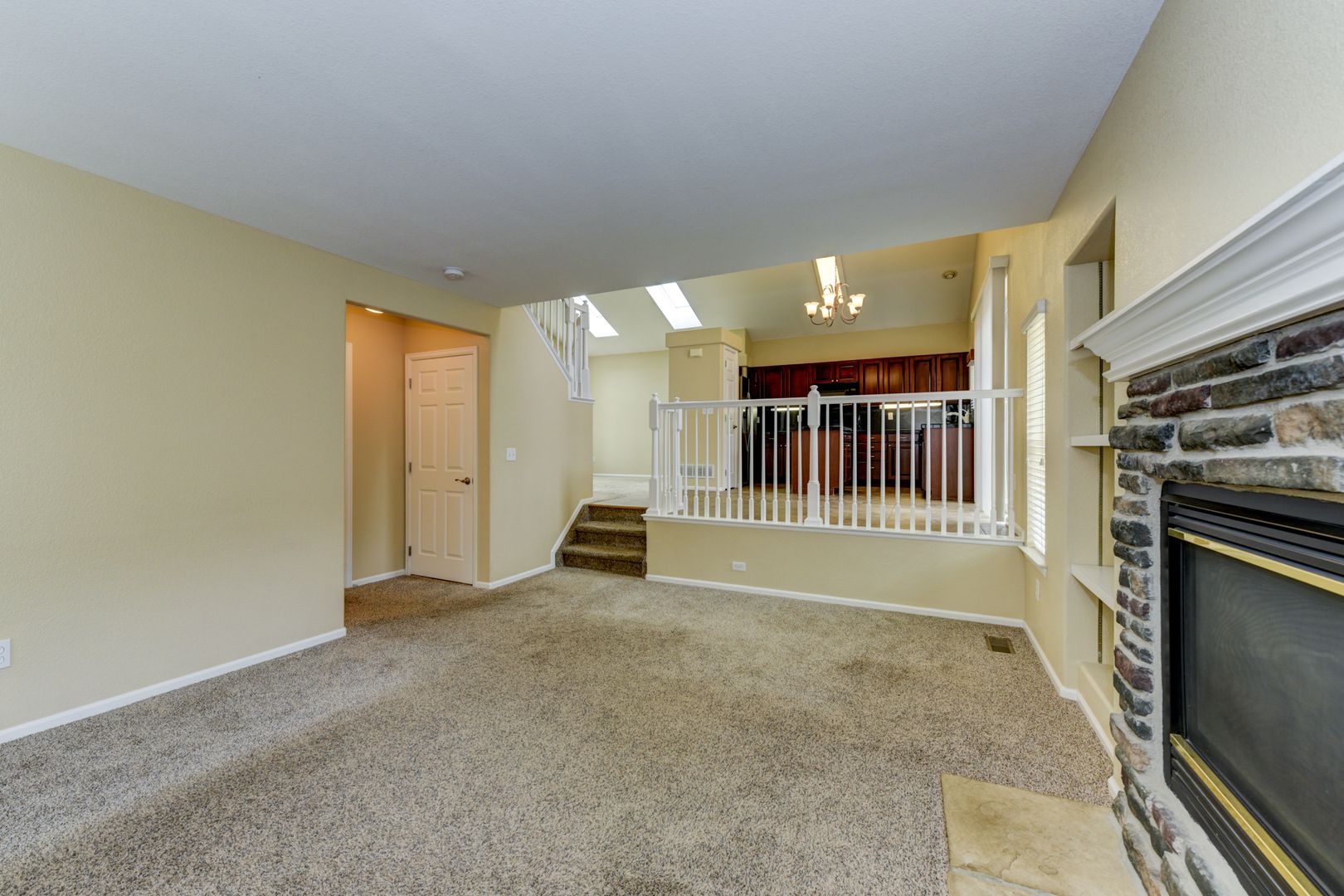 3898 Beasley Drive — photo 2